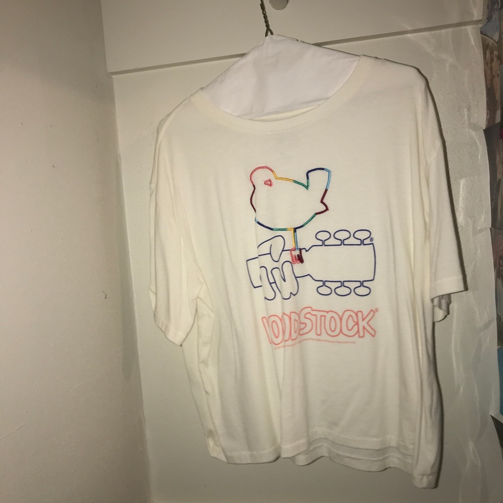 Tee